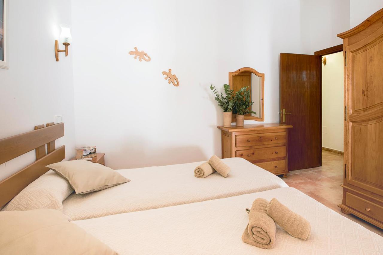 Apartamentos Molina 9-10-11 Ес Кало Екстериор снимка