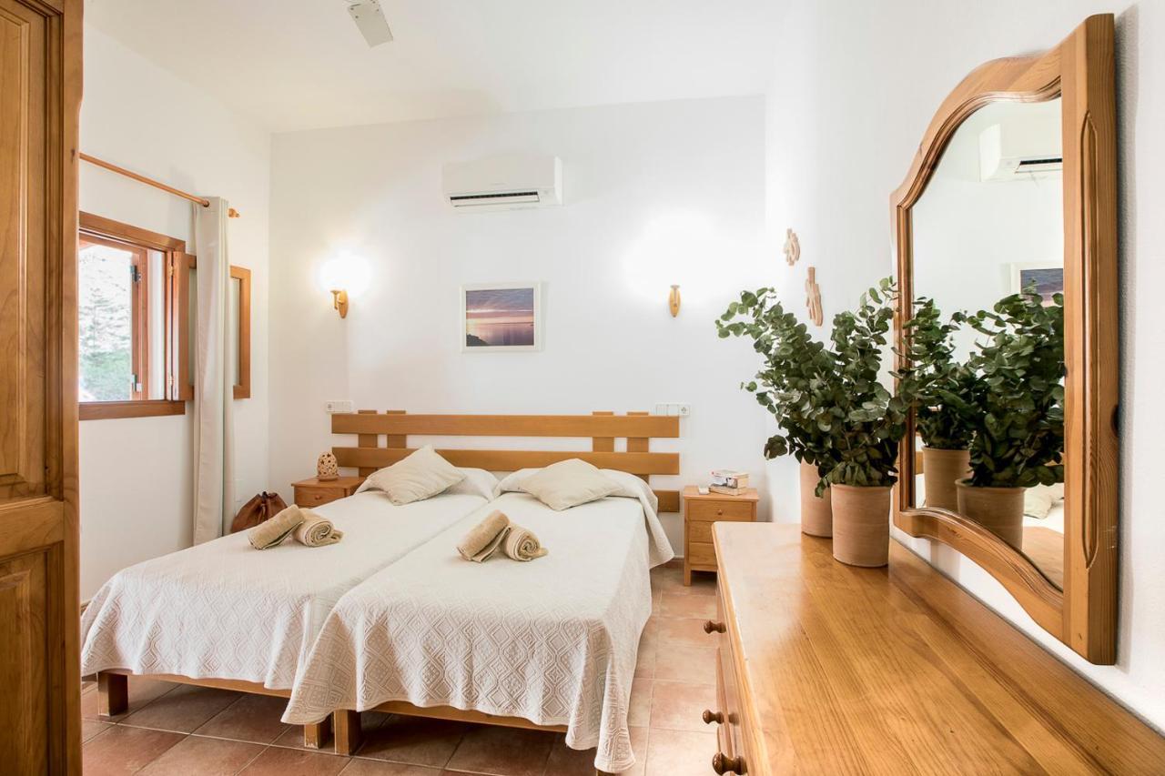 Apartamentos Molina 9-10-11 Ес Кало Екстериор снимка