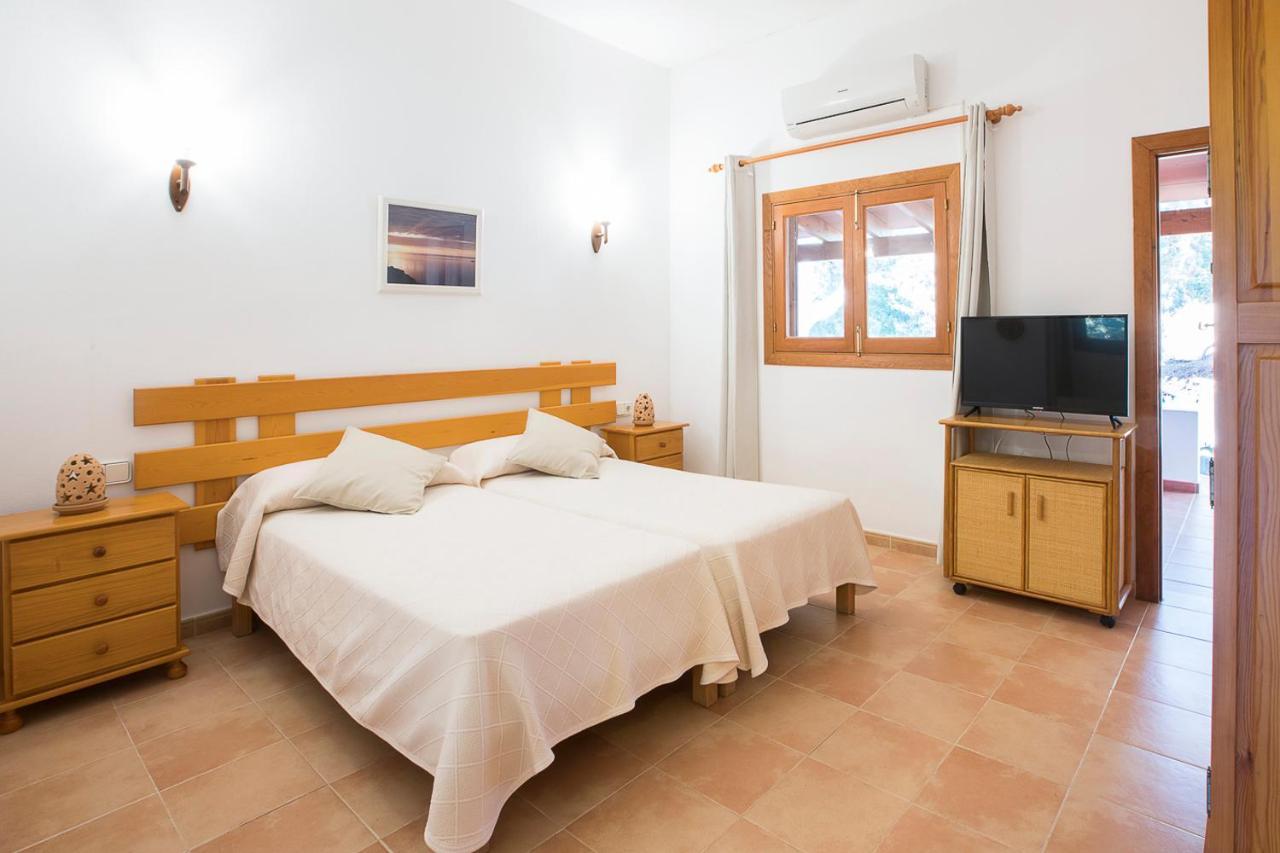 Apartamentos Molina 9-10-11 Ес Кало Екстериор снимка