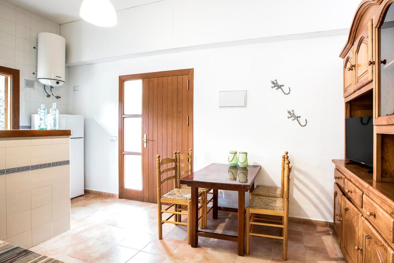 Apartamentos Molina 9-10-11 Ес Кало Екстериор снимка