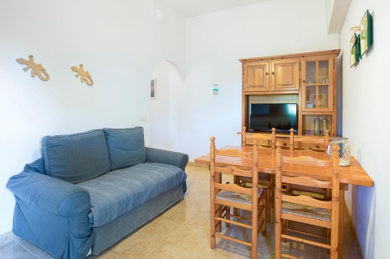 Apartamentos Molina 9-10-11 Ес Кало Екстериор снимка